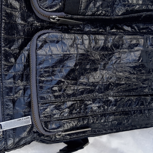 Matt & Nat bag in shiny black - Picture 4 of 6